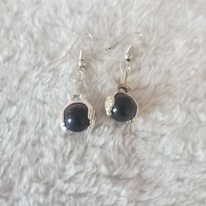 Fashion silver stone earrings